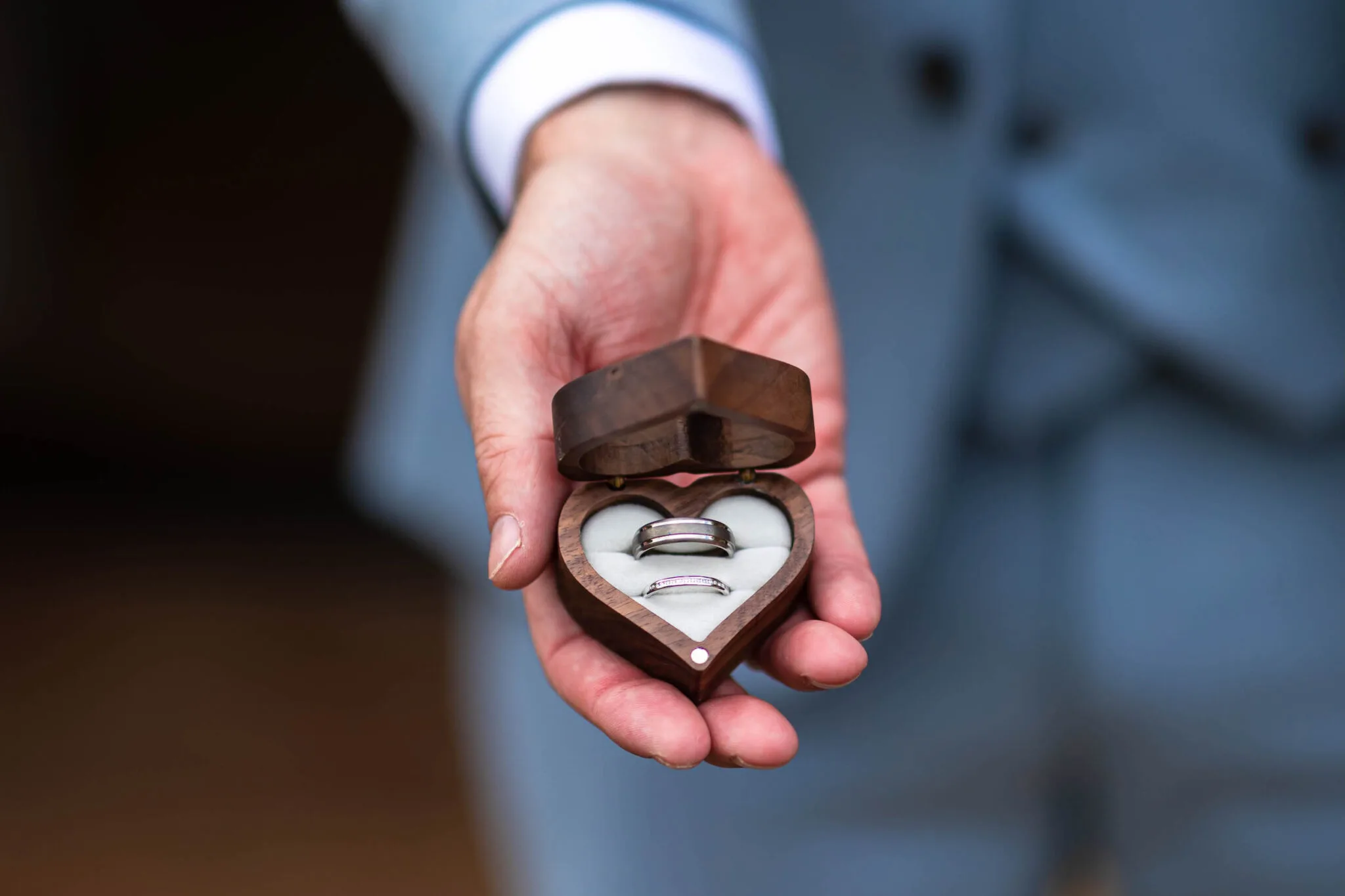 Suffolk wedding photographer capturing moments at Haughley Park