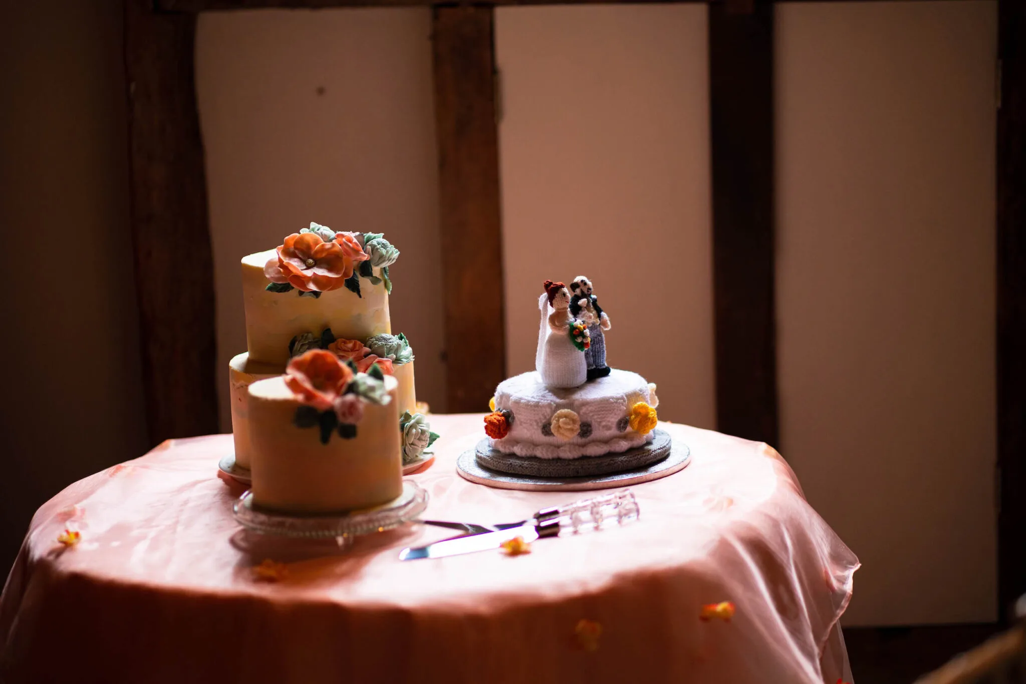 Beautiful Suffolk barn wedding at Haughley Park