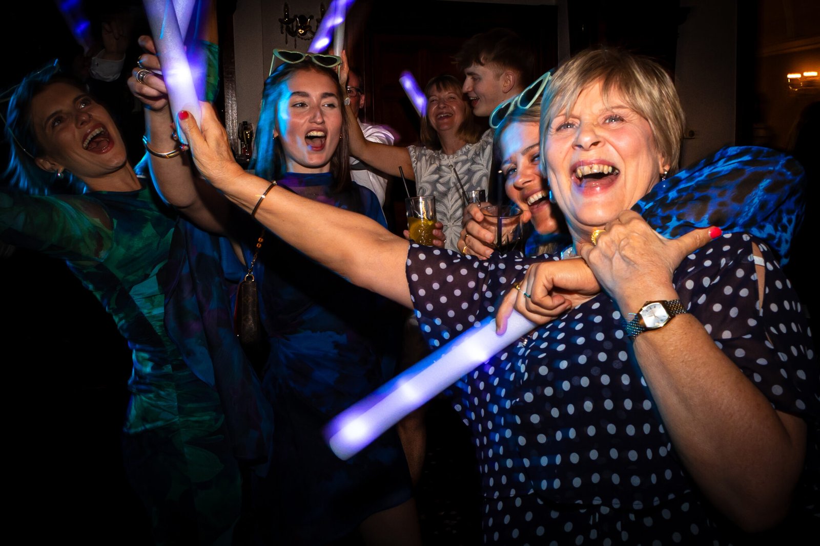 Cambridge wedding photographer at Holmewood Hall