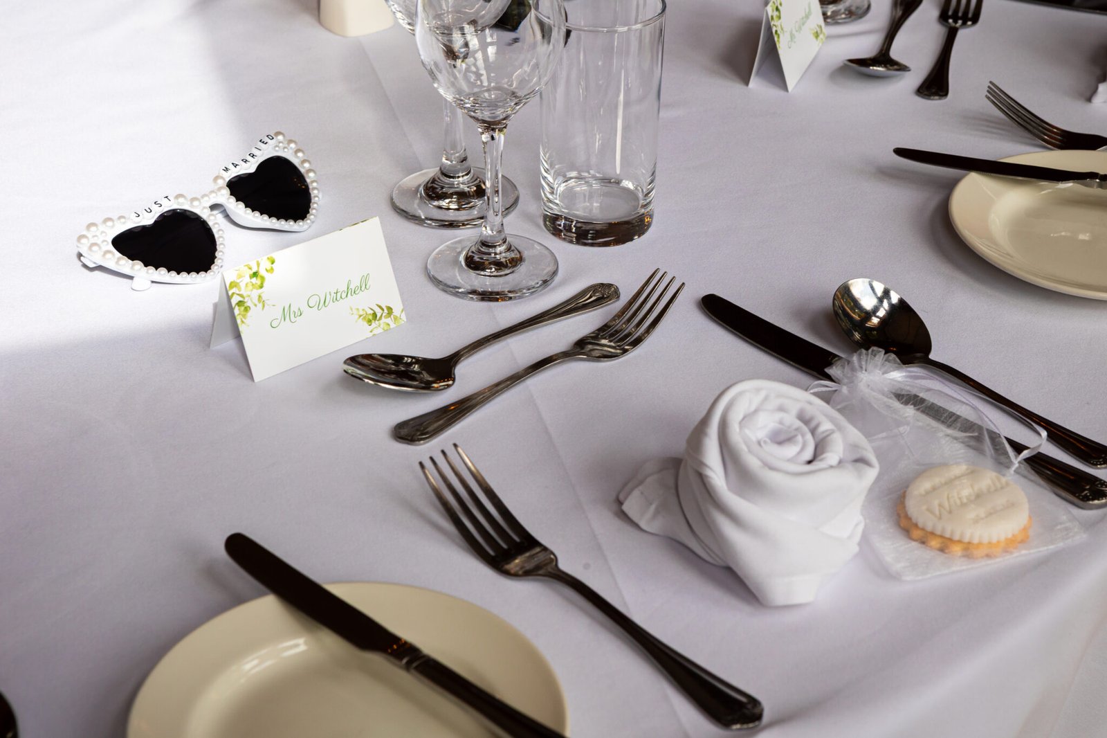 Holmewood Hall wedding photography by Cambridge wedding photographer