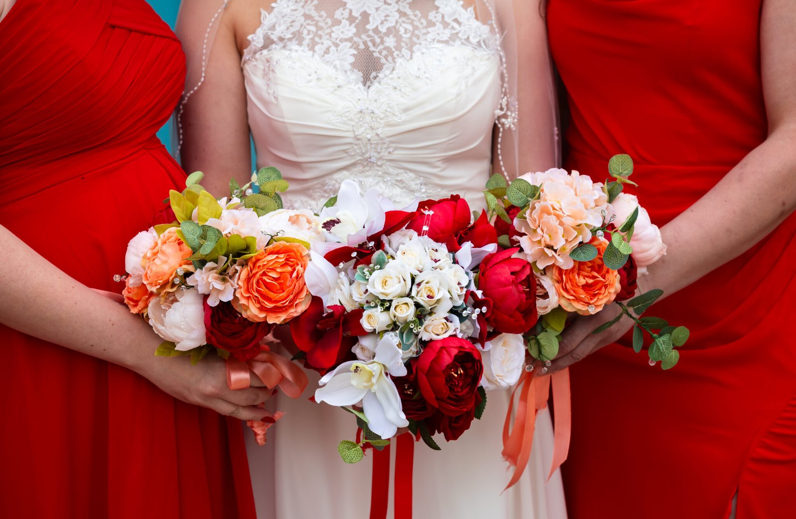 Relaxed countryside wedding at South Farm near Royston.