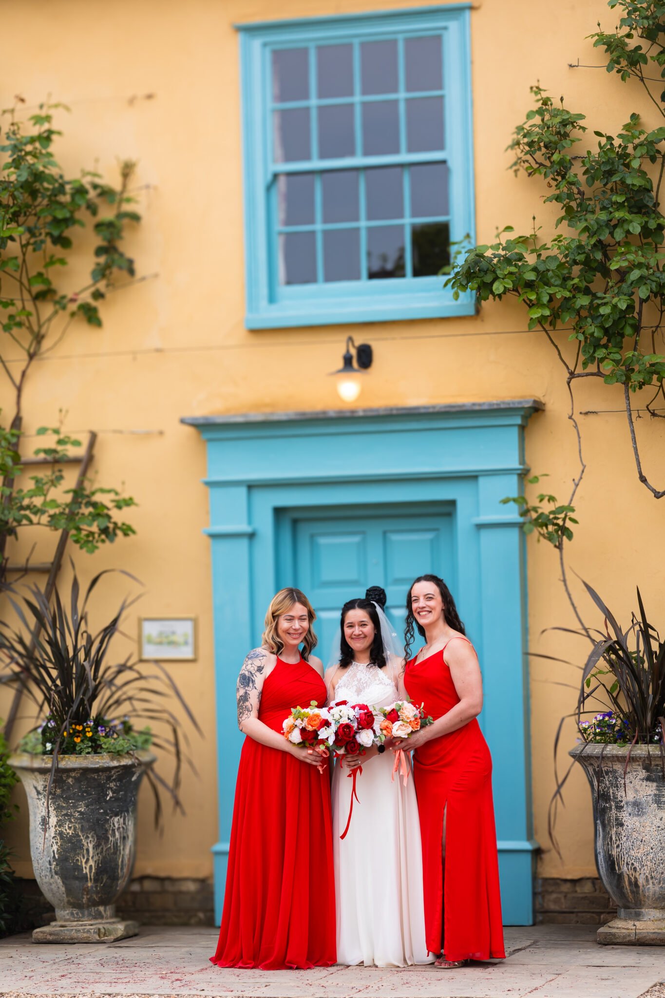 Relaxed countryside wedding at South Farm near Royston.