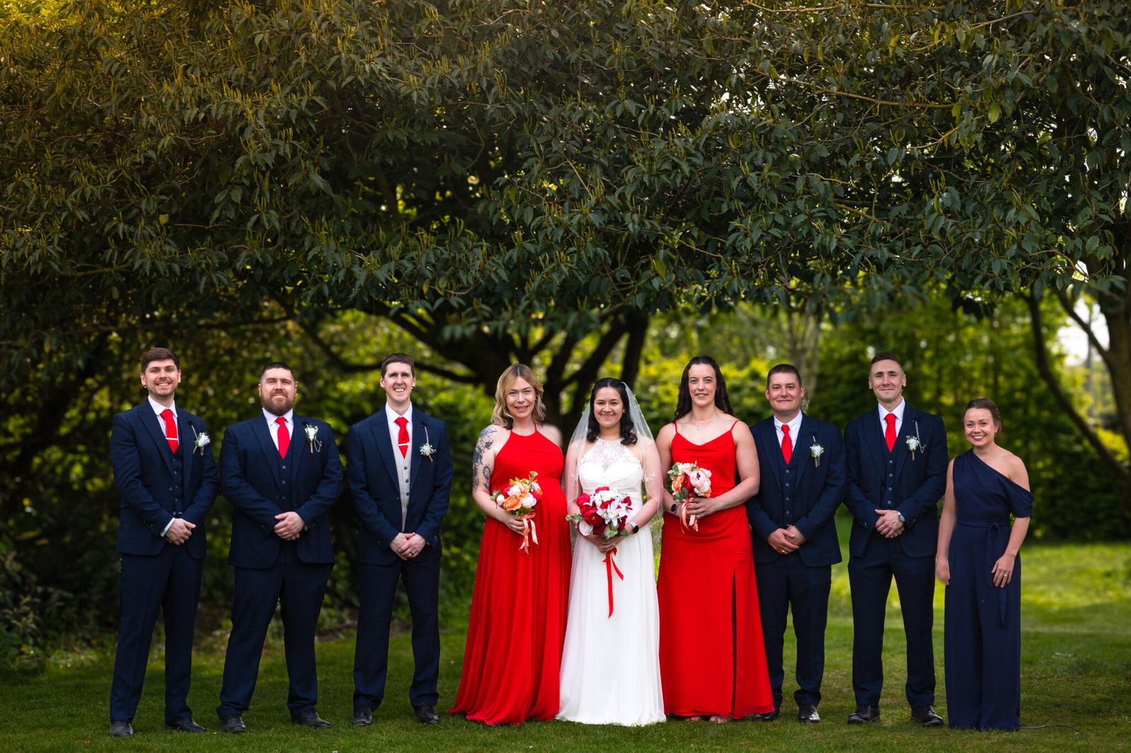 Relaxed countryside wedding at South Farm near Royston.