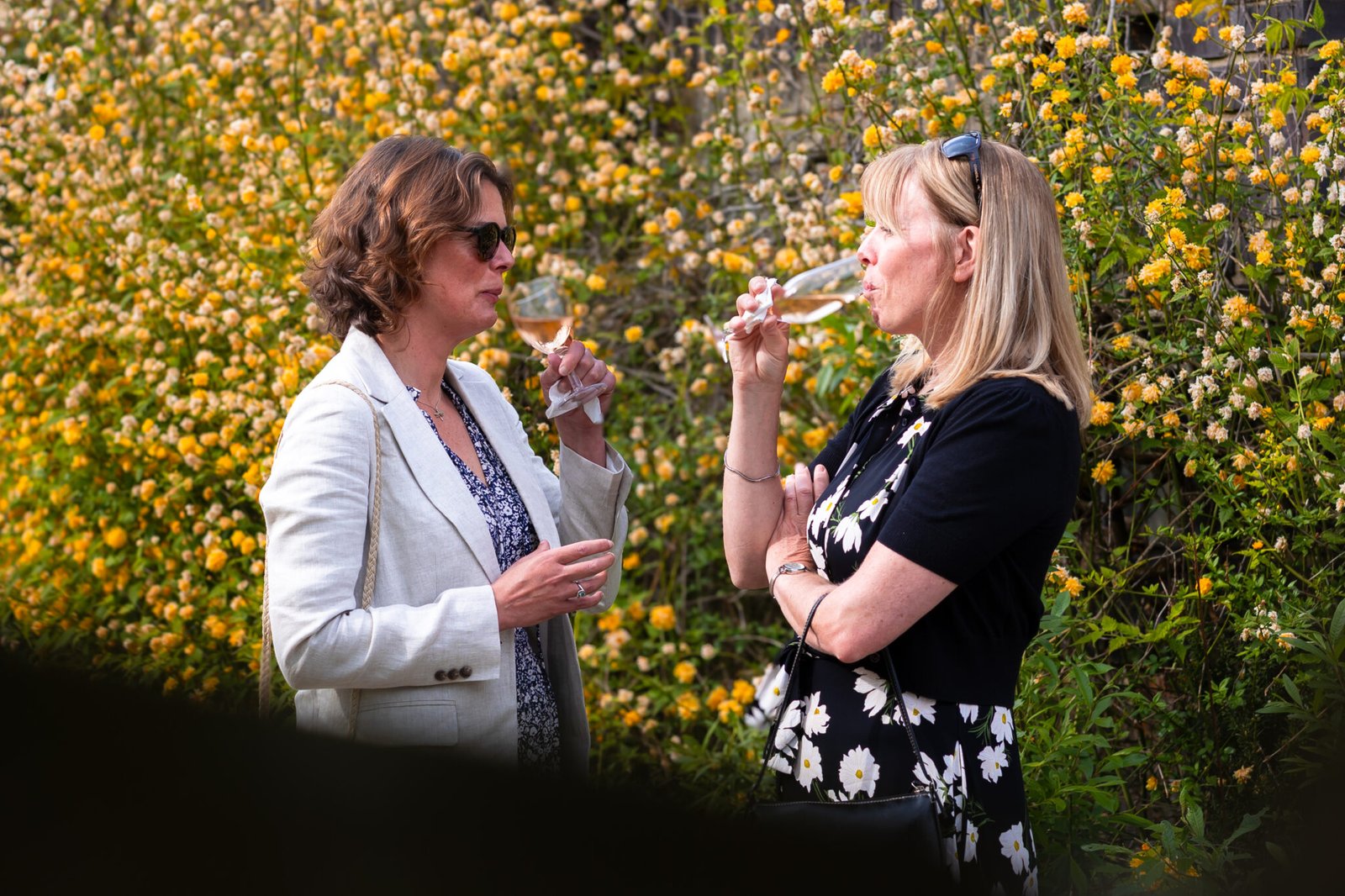Relaxed countryside wedding at South Farm near Royston.