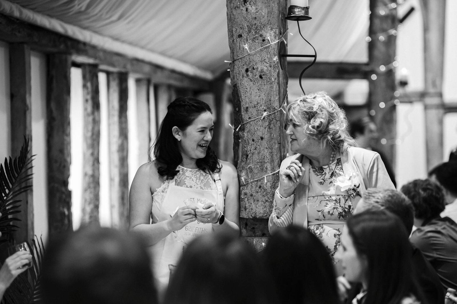 Relaxed countryside wedding at South Farm near Royston.